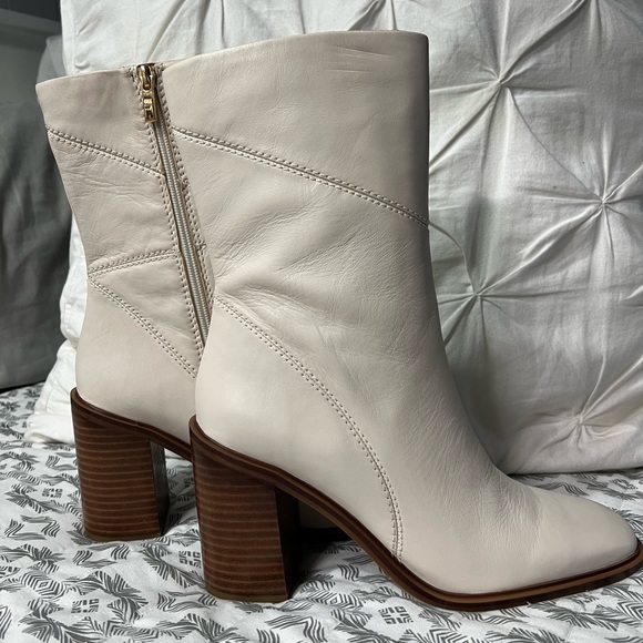 Franco Sarto mid-shin Stevie putty color - Picture 2 of 5